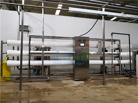 纯净水工程案例：辽宁某食品厂15吨双级反渗透设备